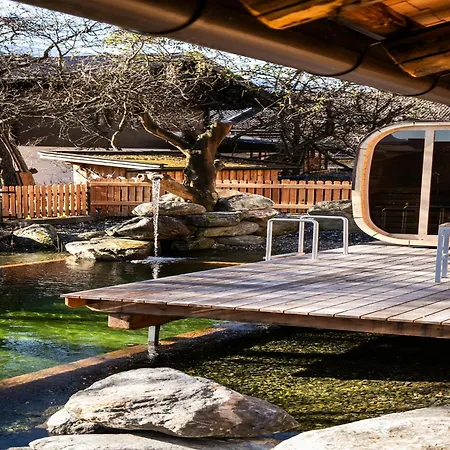 Bauenhaus With Swimming Pond And Hot Tub, Cleaning Included