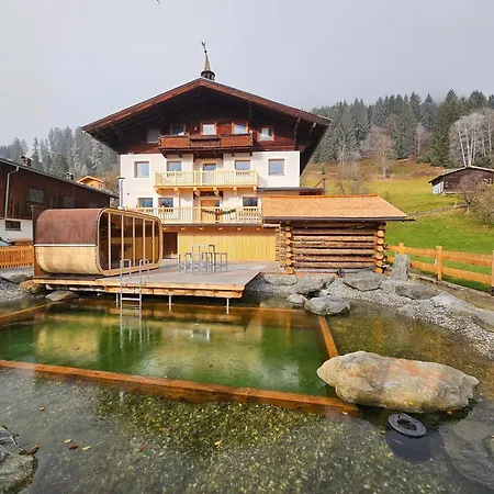 Bauenhaus With Swimming Pond And Hot Tub, Cleaning Included